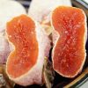 「市田柿」の実はジェル状で表面は糖分の白い粉で覆われる