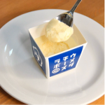ウメダチーズラボ大阪 スプーンで食べるチーズケーキ